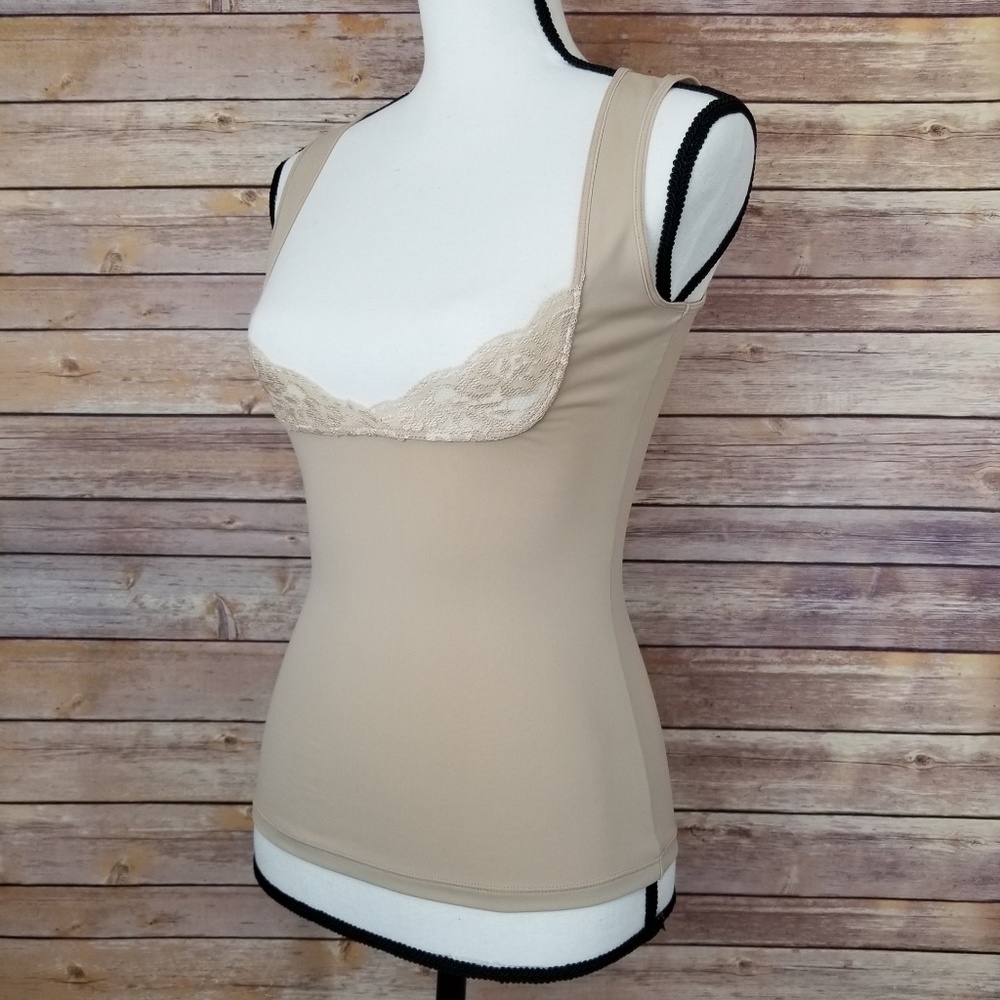 Jones New York Underbust Shapewear Cami Size Medium